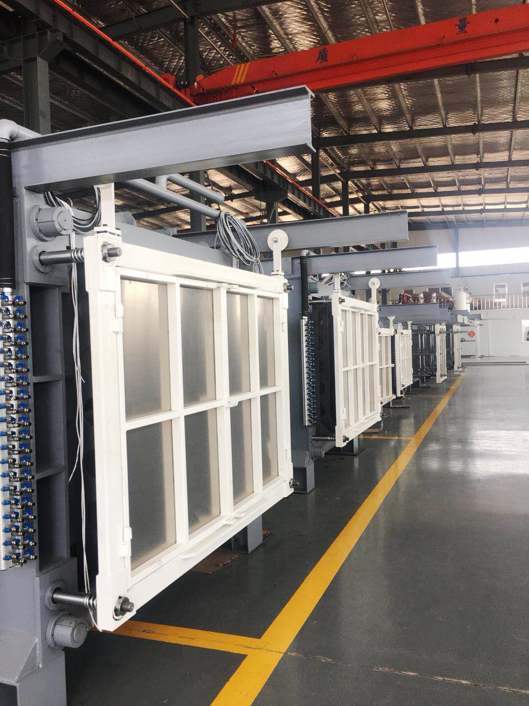 EPS泡塑機廠家介紹發泡板出現破泡原因及解決方案（一）